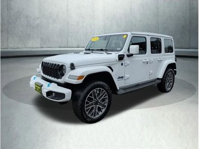 Used 2024 Jeep Wrangler High Altitude
