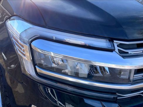 Used 2022 Ford Expedition Platinum image 26