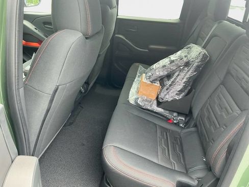 New 2026 Nissan Frontier PRO-4X AWD/4WD image 15