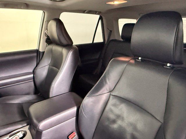 Used 2016 Toyota 4Runner Limited RWD image 34