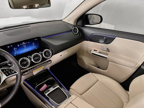 Used 2026 Mercedes-Benz GLA 250 image 22
