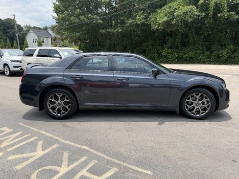 Used 2016 Chrysler 300 S AWD/4WD image 4