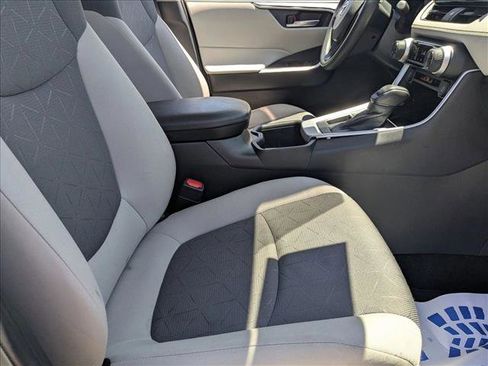 Certified 2024 Toyota RAV4 XLE FWD image 19