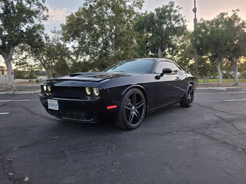 Used 2012 Dodge Challenger R/T Plus RWD image 8