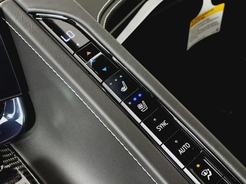 New 2025 Chevrolet Corvette E-Ray w/ Stealth Interior Trim Package image 12