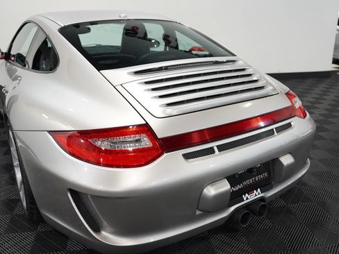 Used 2012 Porsche 911 Carrera 4 GTS image 19