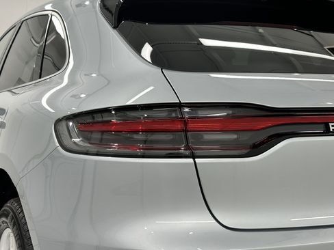 New 2025 Porsche Macan image 18