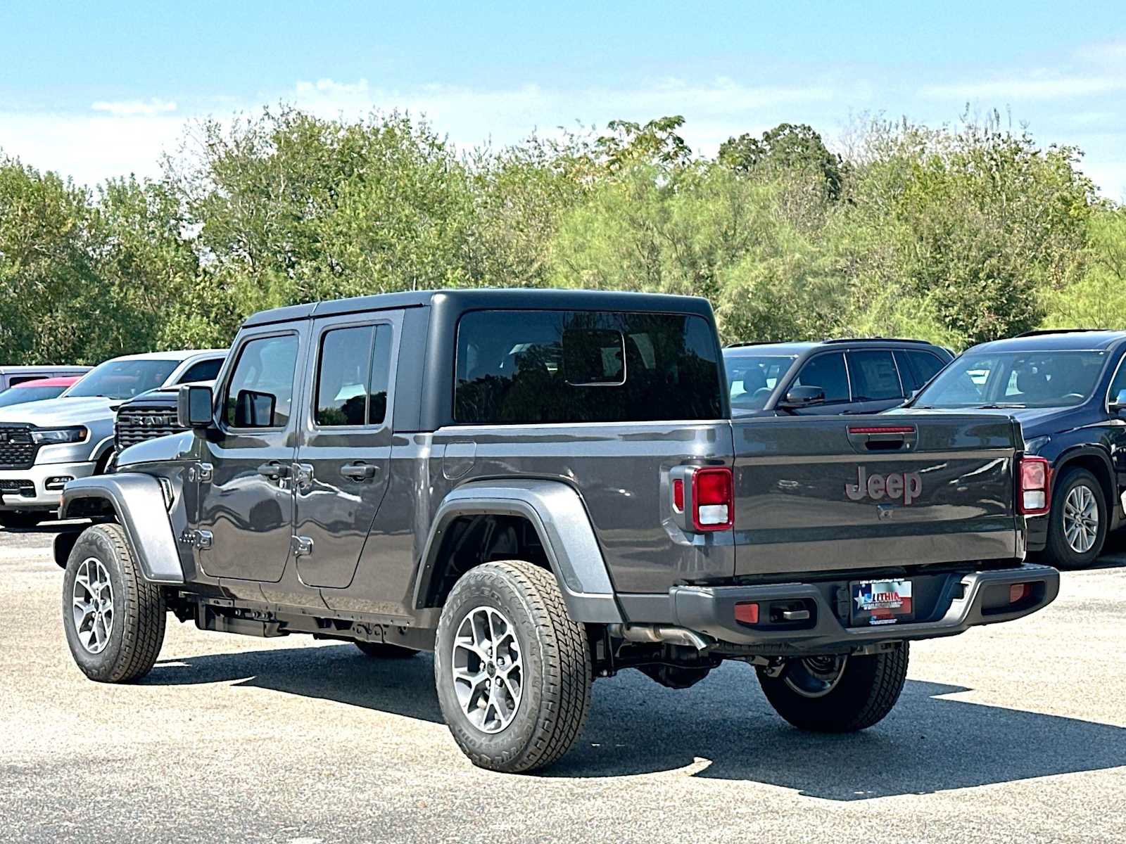 New 2027 Jeep Gladiator Sport AWD/4WD image 13