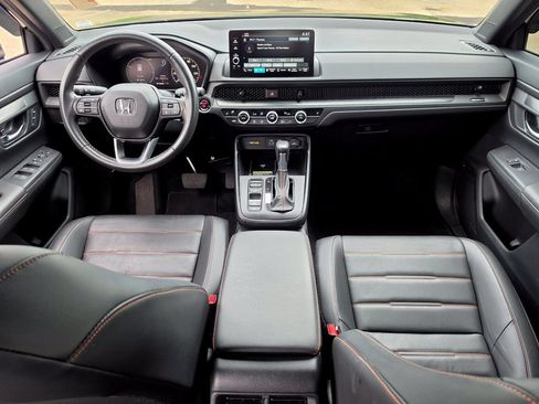 Used 2025 Honda CR-V Sport-L image 9