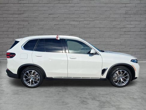 Used 2026 BMW X5 sDrive40i RWD image 11