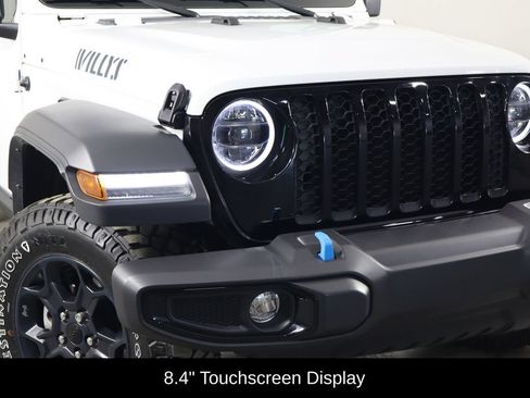 Used 2023 Jeep Wrangler Unlimited w/ Sun & Screen Package AWD/4WD image 46