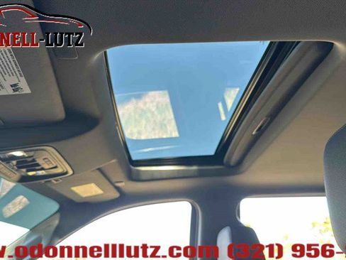 Used 2019 GMC Sierra 1500 SLT w/ SLT Premium Plus Package AWD/4WD image 26