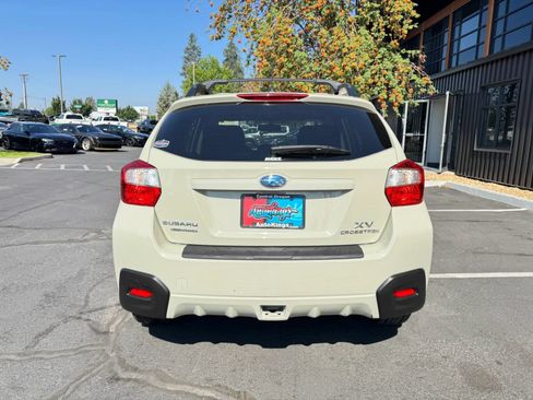 Used 2013 Subaru Crosstrek 2.0i Premium AWD/4WD image 4