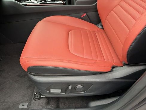 New 2025 Kia Sportage SX Prestige image 10