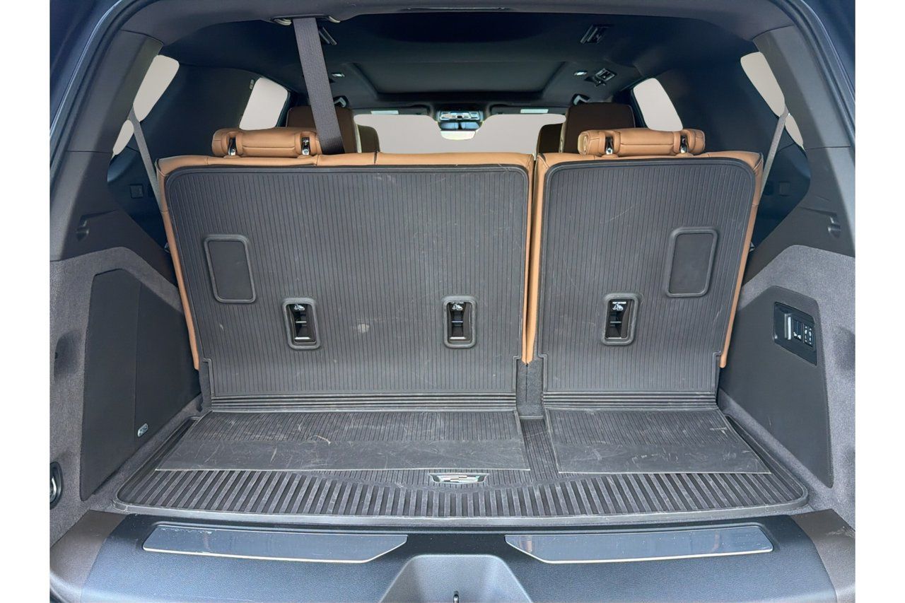 Certified 2025 Cadillac Escalade Premium Luxury w/ LPO, Floor Liner Package RWD image 18