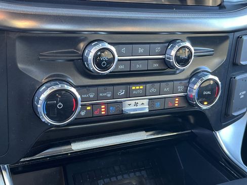 Used 2022 Ford F150 Platinum w/ Equipment Group 701A High image 21