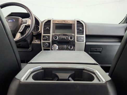 Used 2018 Ford F150 Lariat w/ Equipment Group 502A Luxury image 29