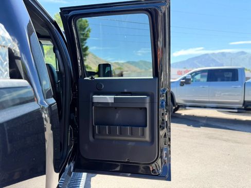Used 2015 Ford F350 Lariat w/ Lariat Ultimate Package AWD/4WD image 23