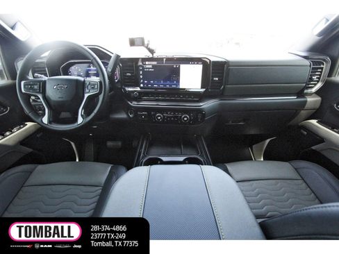 Used 2026 Chevrolet Silverado 2500 ZR2 AWD/4WD image 10