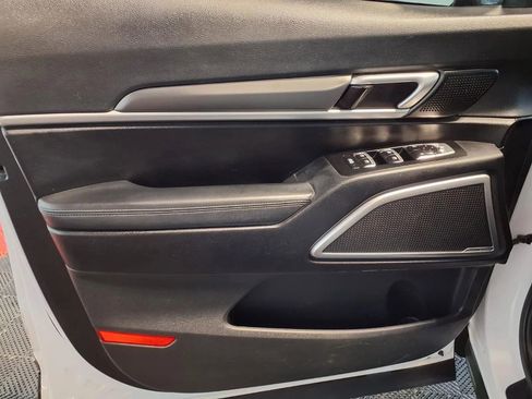 Used 2021 Kia Telluride S FWD image 18