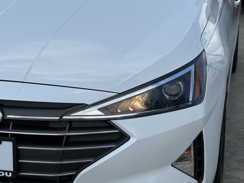 Used 2020 Hyundai Elantra Value Edition w/ Cargo Package (C1) FWD image 12
