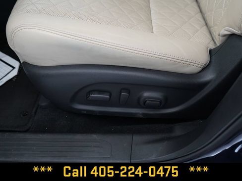 Used 2024 Nissan Murano Platinum w/ Cargo Package AWD/4WD image 17