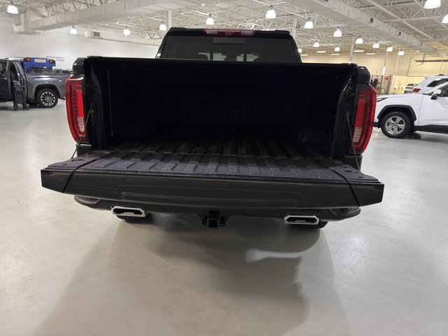 Used 2025 GMC Sierra 1500 AT4 w/ AT4 Premium Package AWD/4WD image 12