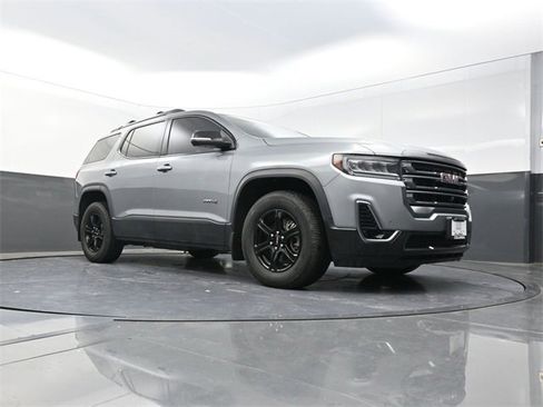 Used 2023 GMC Acadia AT4 w/ Technology Package image 17