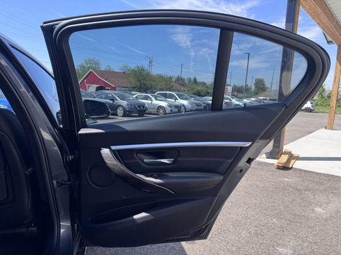 Used 2017 BMW 328d xDrive Sedan w/ Premium Package AWD/4WD image 13