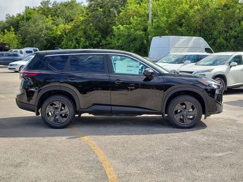 New 2026 Nissan Rogue SV FWD image 8
