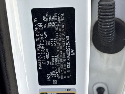 Used 2024 Kia Soul LX w/ Option Group 015 image 30