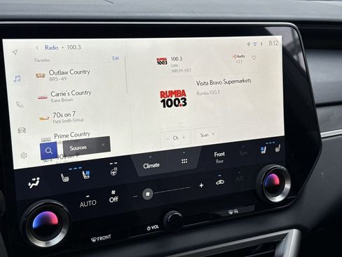 Used 2026 Lexus RX 350 Premium w/ Accessory Package (Z1) FWD image 23