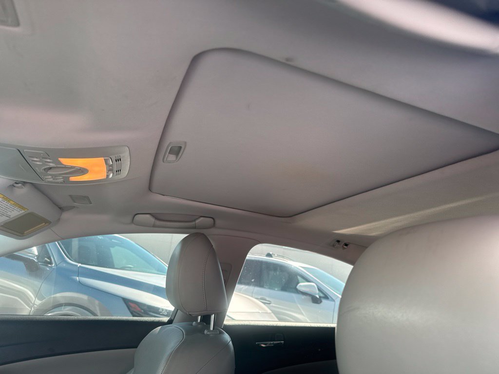 Used 2007 Lexus IS 250 w/ Premium Pkg RWD image 9