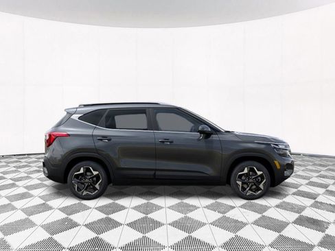 New 2026 Kia Seltos EX FWD image 9