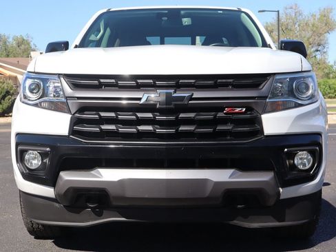 Used 2022 Chevrolet Colorado Z71 w/ Safety Package image 13