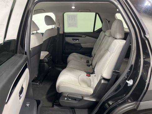 Used 2023 Honda Pilot LX image 25