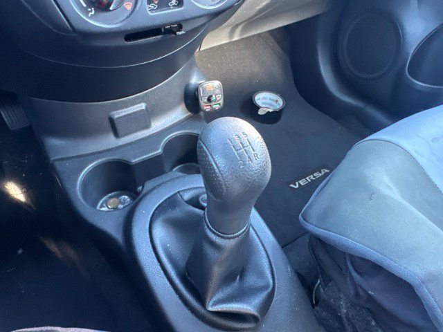 Used 2017 Nissan Versa S FWD image 14