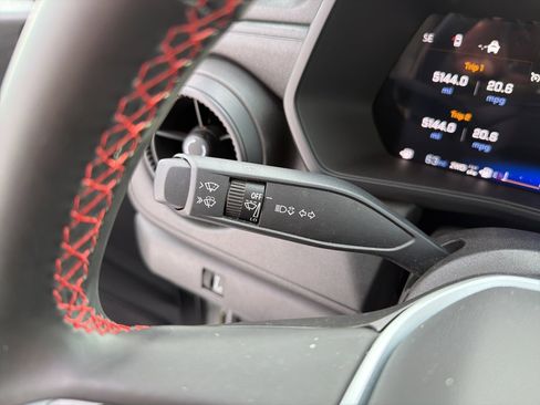 Used 2025 Chevrolet Colorado W/T w/ Advanced Trailering Package image 31