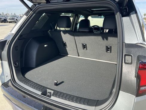 New 2026 GMC Terrain AT4 w/ Convenience Package III image 30