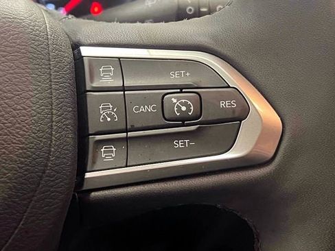 Used 2024 Jeep Compass Limited AWD/4WD image 22