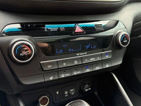 Used 2019 Hyundai Tucson Night image 10