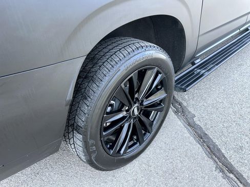 Certified 2025 Cadillac Escalade ESV Sport w/ Touring Package image 12