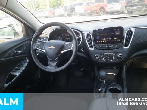 Used 2024 Chevrolet Malibu LT FWD image 21
