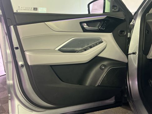 Used 2026 Acura MDX SH-AWD w/ Technology Package image 18