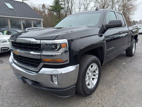 Used 2017 Chevrolet Silverado 1500 LT w/ All Star Edition image 3