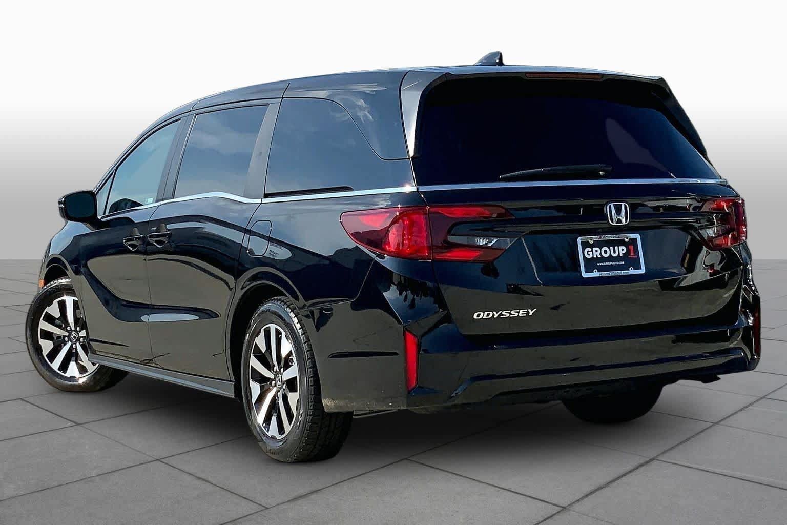 Used 2025 Honda Odyssey EX-L image 12