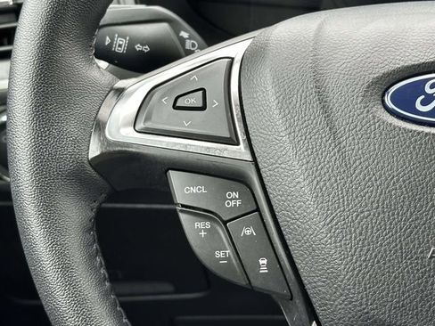 Used 2024 Ford Edge SEL w/ Convenience Package image 24