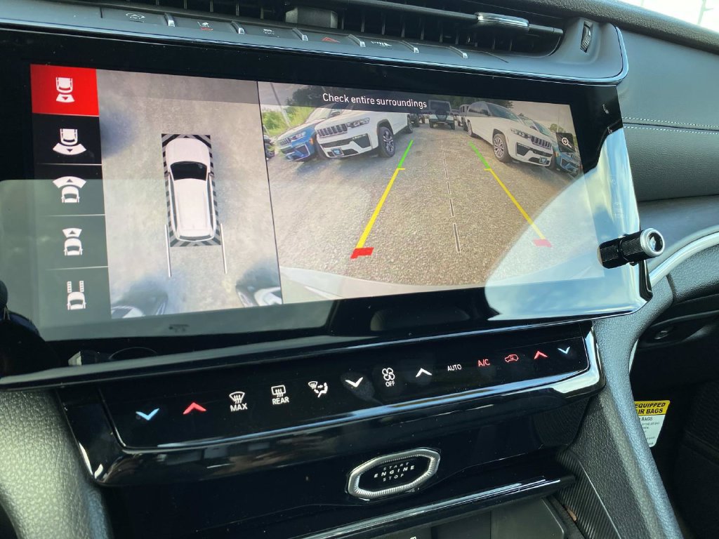 New 2027 Jeep Grand Cherokee Limited AWD/4WD image 12