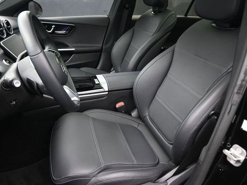 New 2025 Mercedes-Benz C 300 Sedan image 2