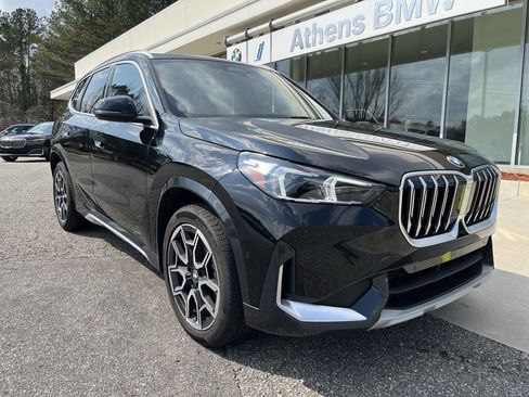 Certified 2025 BMW X1 xDrive28i w/ Convenience Package image 2